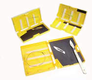 Nadel und Klingensammler, Magnet/Haftstreifen, w/BR mittel